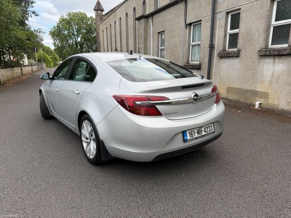Opel Insignia 393816668