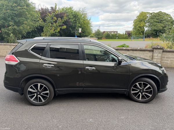 Nissan X-Trail 393817190