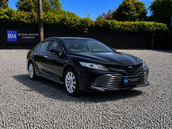 21 Toyota Camry 2.5 Hybrid 393823540
