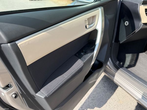 Toyota Corolla 2016 LUNA D4d Sat-Nav 393825180