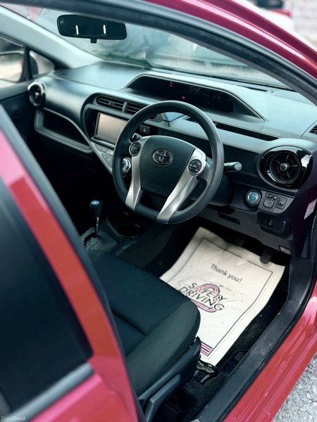 Toyota Aqua | 2015 | 79,000 KM | AUTO| HYBRID 393954130