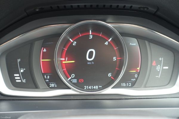 Volvo V60 2.0 diesel R-Design 393998190