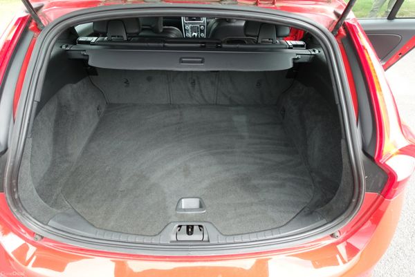 Volvo V60 2.0 diesel R-Design 393998206
