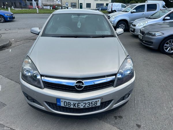 Opel Astra 2008 1.4 16V SXI 393902504