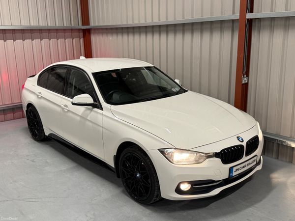 2015 BMW 3-Series Sport 393908772