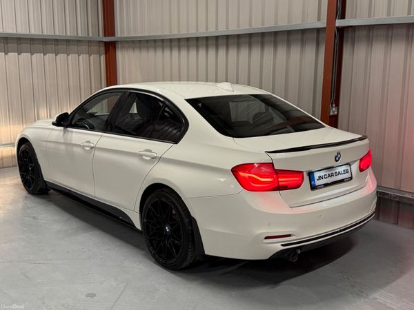 2015 BMW 3-Series Sport 393908788