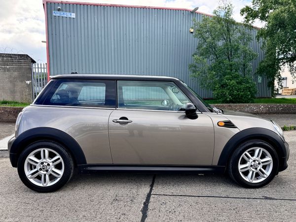 🔴 Mini Cooper High Spec Full services history 393909286