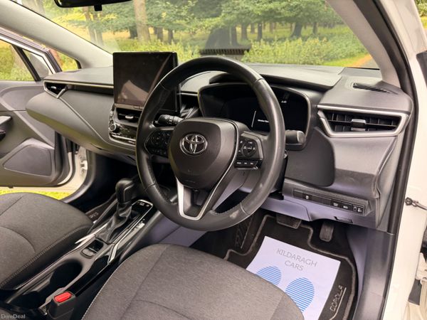 Toyota Corolla 2023 Luna Hybrid 393911566