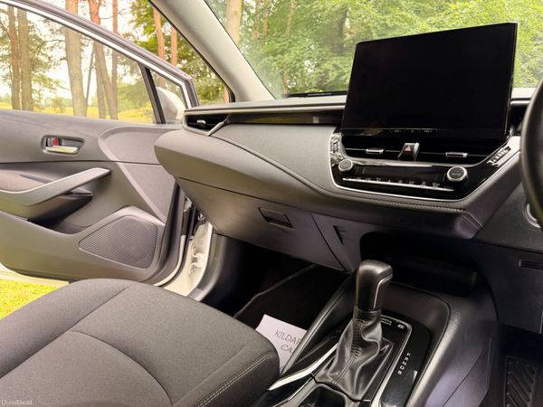 Toyota Corolla 2023 Luna Hybrid 393911578