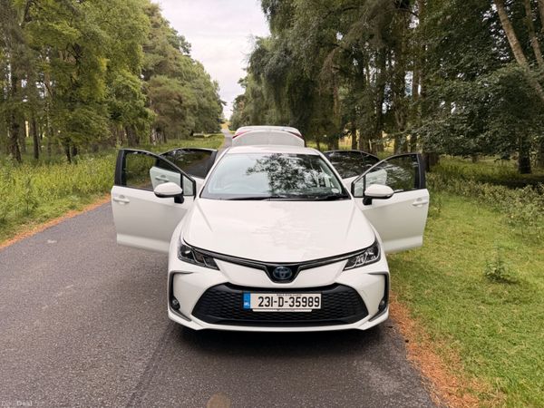 Toyota Corolla 2023 Luna Hybrid 393911618