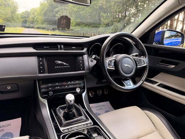 Jaguar XF 2018 R Sport 180BHP 393912656