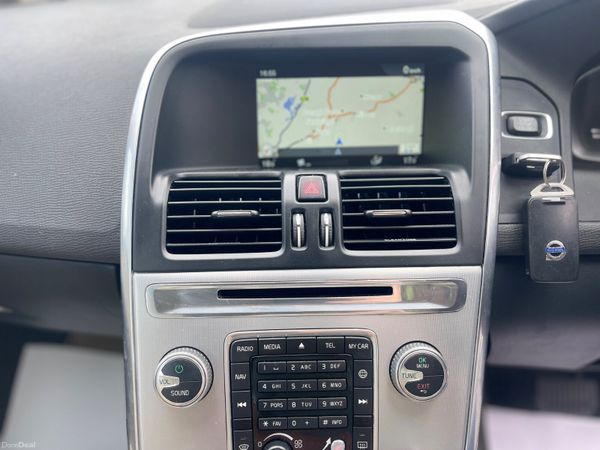 2017 Volvo XC60 394051276