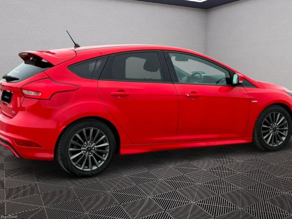 Ford Focus ST-Line 394060500