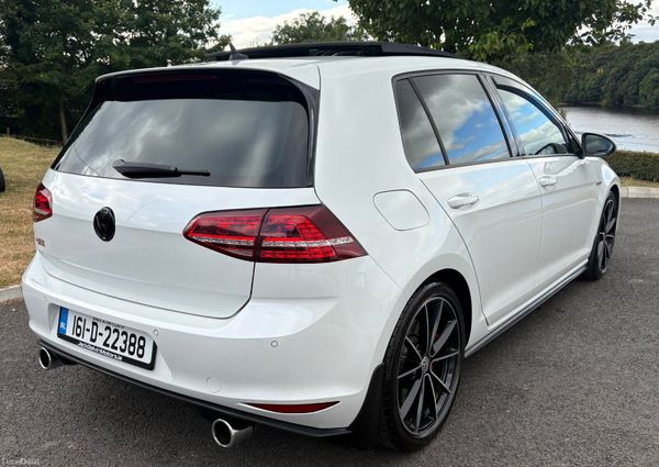 2016 Volkswagen Golf GTI Performance 394080998