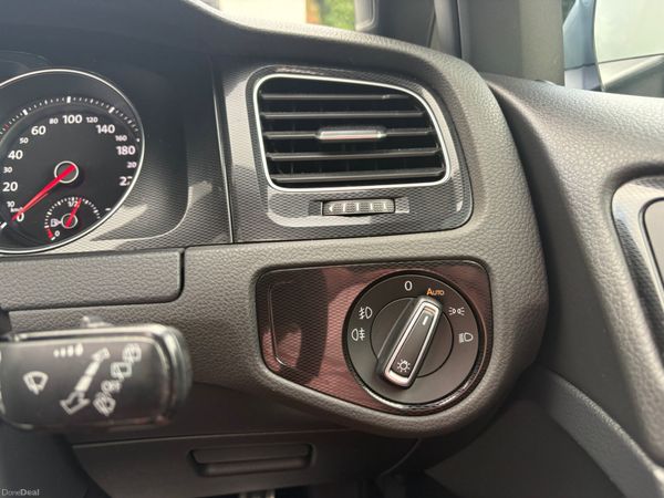 2016 Volkswagen Golf GTI Performance 394081094