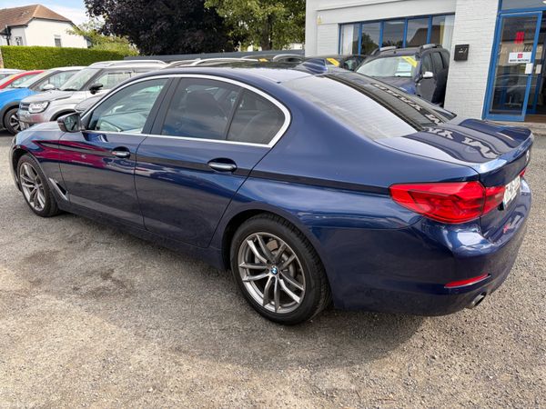 2017 BMW 520d SE AUTO SUNROOF 394089728