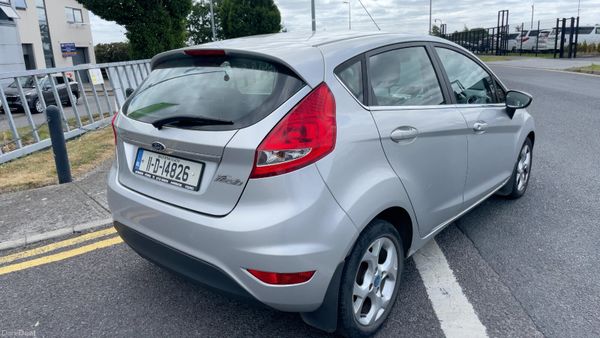Ford Fiesta Titanium *LOW MILEAGE* 394143824