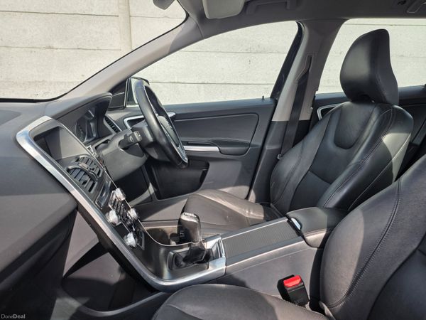 Volvo XC60 D4 (190hp) FWD SE 394122870