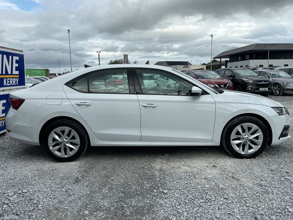 2023 SKODA OCTAVIA 2.0 TDI ONE OWNER SPOTLESS 394135268