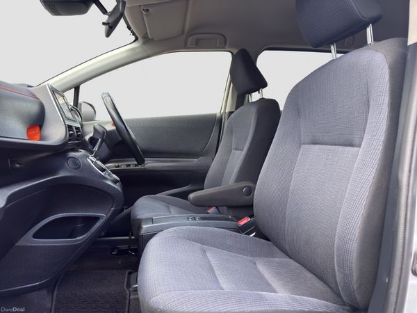 2018 Toyota Sienta 1.5 Hybrid Automatic 394271244