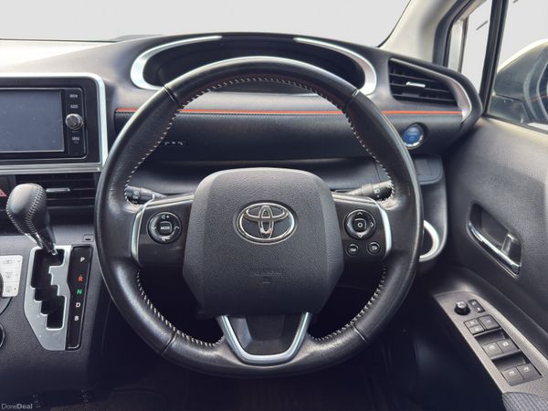 2018 Toyota Sienta 1.5 Hybrid Automatic 394271252