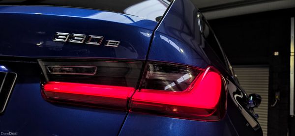 🔥 2021 BMW 330e M-Sport //  Panoramic Sunroof// 394222530
