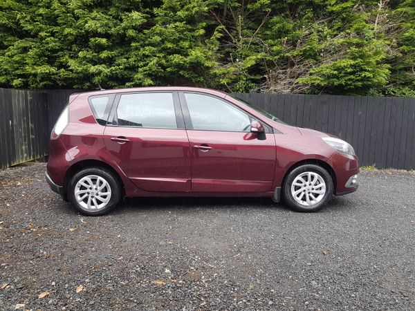 131 SCENIC ... LOW MILES.. NCT 06/27 394350528