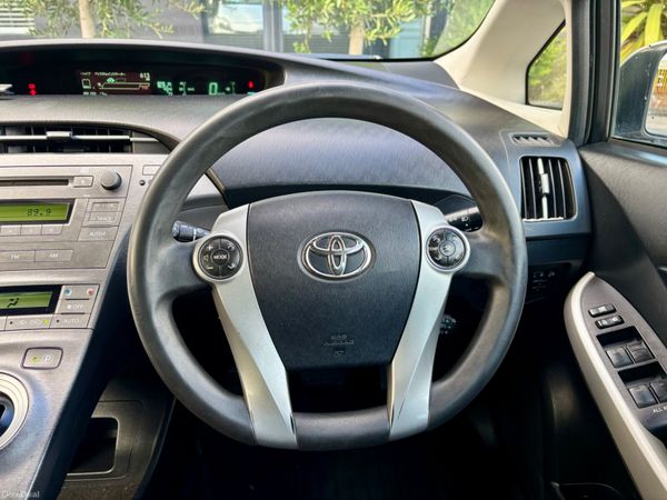 2013 Toyota Prius*Fresh NCT July 27*Cruise Control 394351928