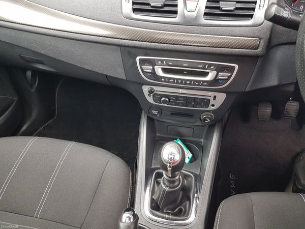 161 FLUENCE.. VERY LOW KM.. 1 YEAR WARRANTY 394352524