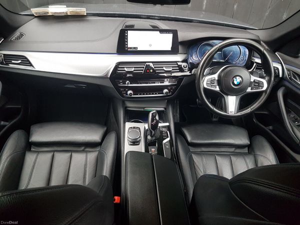 BMW.530e.. M SPORT.. 250BHP 394353326