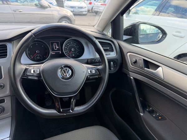 Volkswagen Golf MATCH BLUEMOTION 394358954