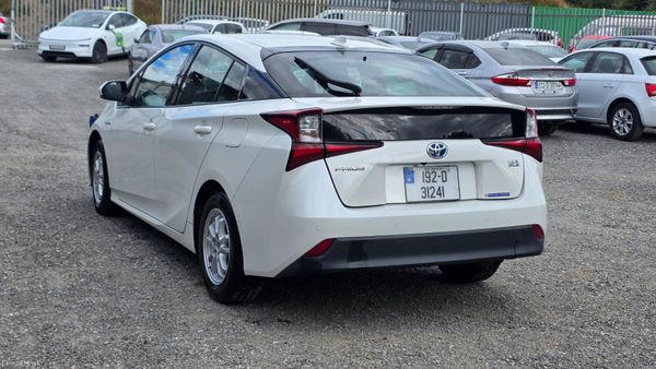 Toyota Prius 1.8L Hybrid **Leather Seats** 394364760