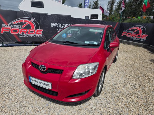 Toyota Auris 2009 394365410