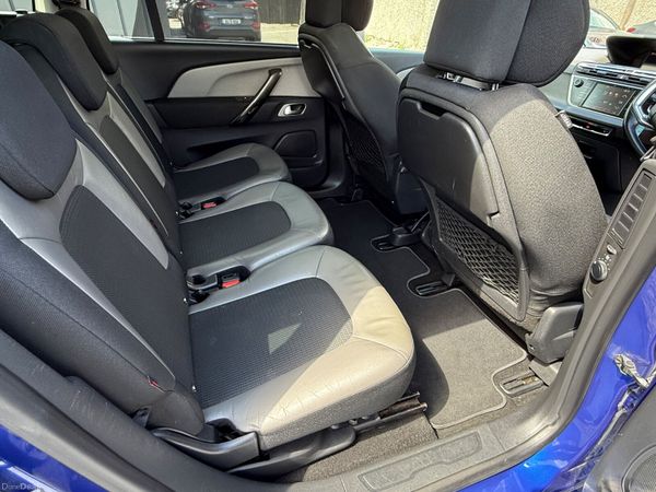 Citroen C4 1.6 Diesel 7 Seater 394374600