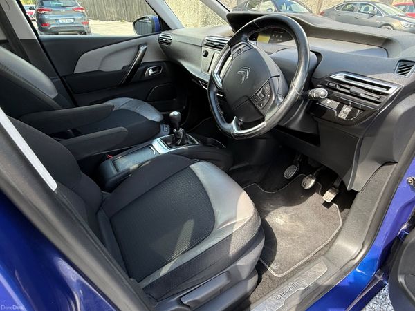 Citroen C4 1.6 Diesel 7 Seater 394374606