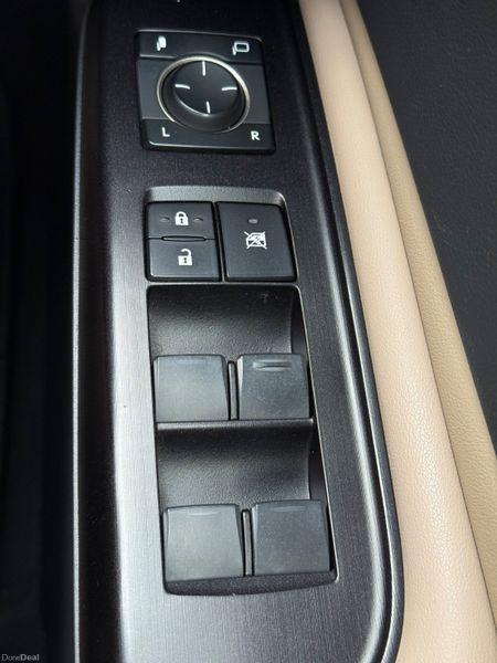 Flawless 201 Lexus ES300h! Lexus Relax Warranty! 394381722