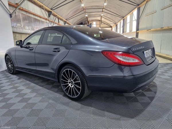 2017 Mercedes - Benz CLS 220D Auto 394301880