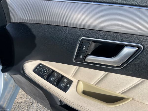 2015 Mercedes-Benz E220 Bluetec SE Auto 394334412