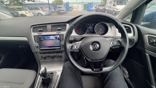 Volkswagen Golf 1.2TSI Auto 2015 394445714