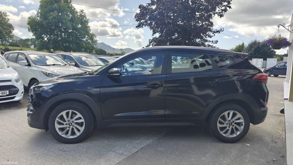 Hyundai Tucson 1.7d SE NAV 394448678