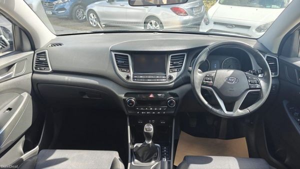 Hyundai Tucson 1.7d SE NAV 394448684