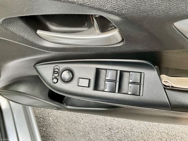 2015 Honda Fit  Hybrid Auto, 47K Miles only 394483434