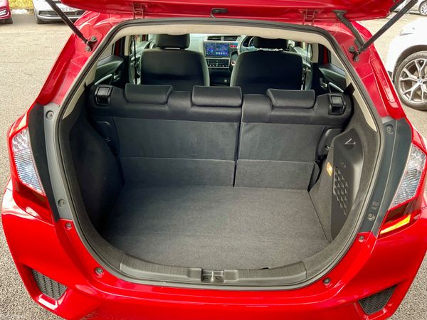 Honda Fit 2016 Hybrid Automatic 48.5K miles 394484372