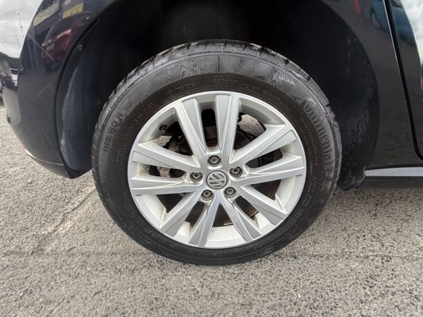 2015 Volkswagen Polo 1.2L Automatic Low Miles Fres 394418338