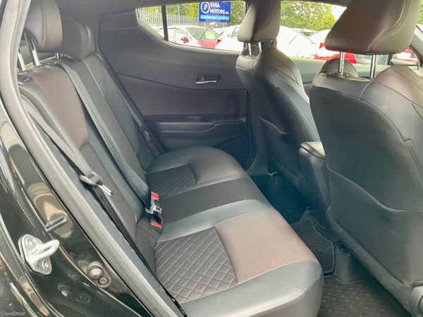 2017 Toyota C-HR 1.8 Hybrid Automatic,low KM 394432708