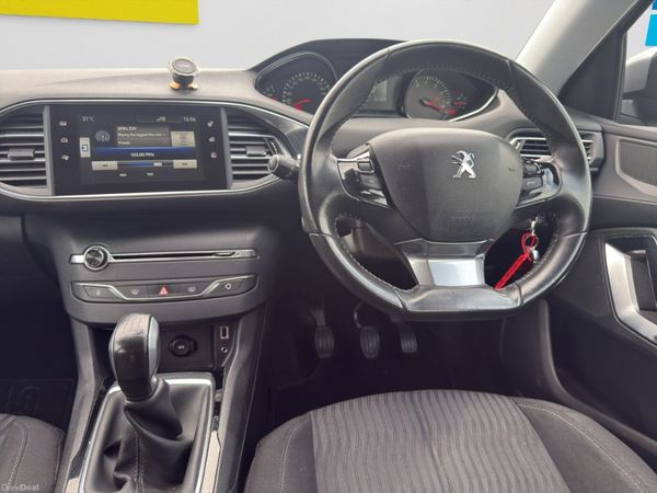 Peugeot 308 1.2L Petrol Manual 2014 394434688