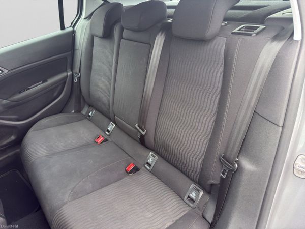 Peugeot 308 1.2L Petrol Manual 2014 394434690