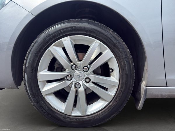 Peugeot 308 1.2L Petrol Manual 2014 394434736