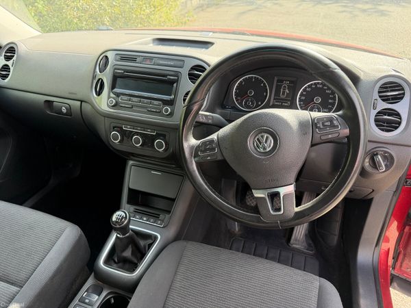 Volkswagen Tiguan 2.0 TDI Low KM L&L 394560780
