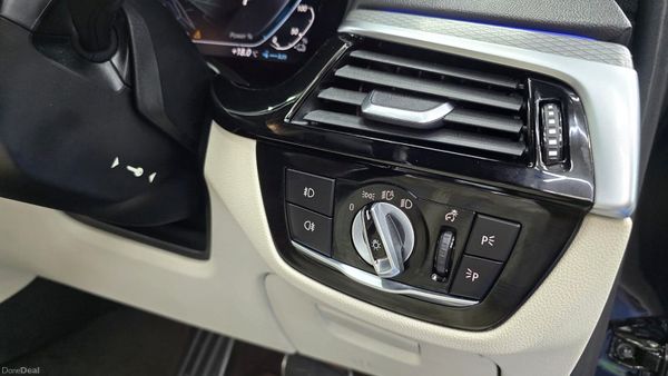 BMW 5-Series 2020 M sport Sun roof AA APPROVED 394564360